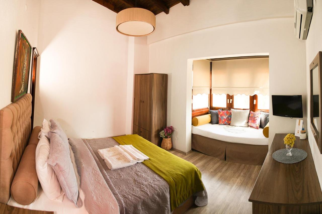 Zevkliler Alacati Boutique Hotel & Fine Dining Exterior photo